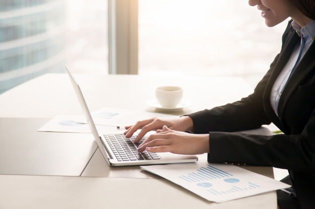 2 Passos básicos e simples para ajustar as finanças e os investimentos